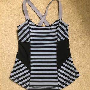 Lulu lemon criss cross bra tank swing bottom